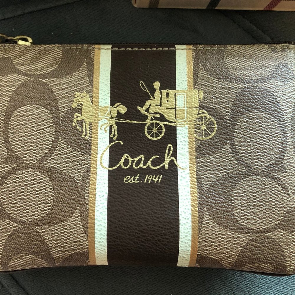 Coach wristlet purse with original box